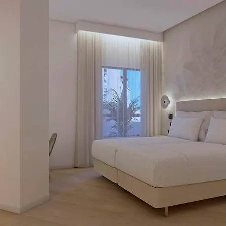 Innside Tenerife Cruz Hotel *