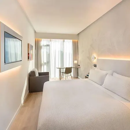 Innside Tenerife Cruz Hotel *