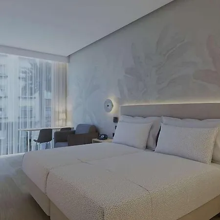 Hotel Innside Tenerife Cruz 4*