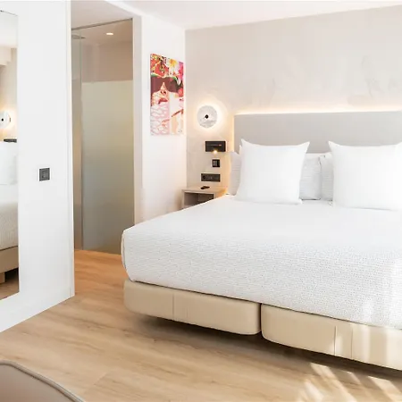 Innside Tenerife Cruz Hotel 4*